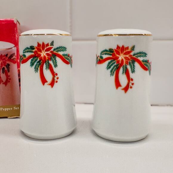 1980's Vintage Poinsettia & Ribbons Fine China Salt & Pepper Shakers, Holiday - Picture 2 of 8